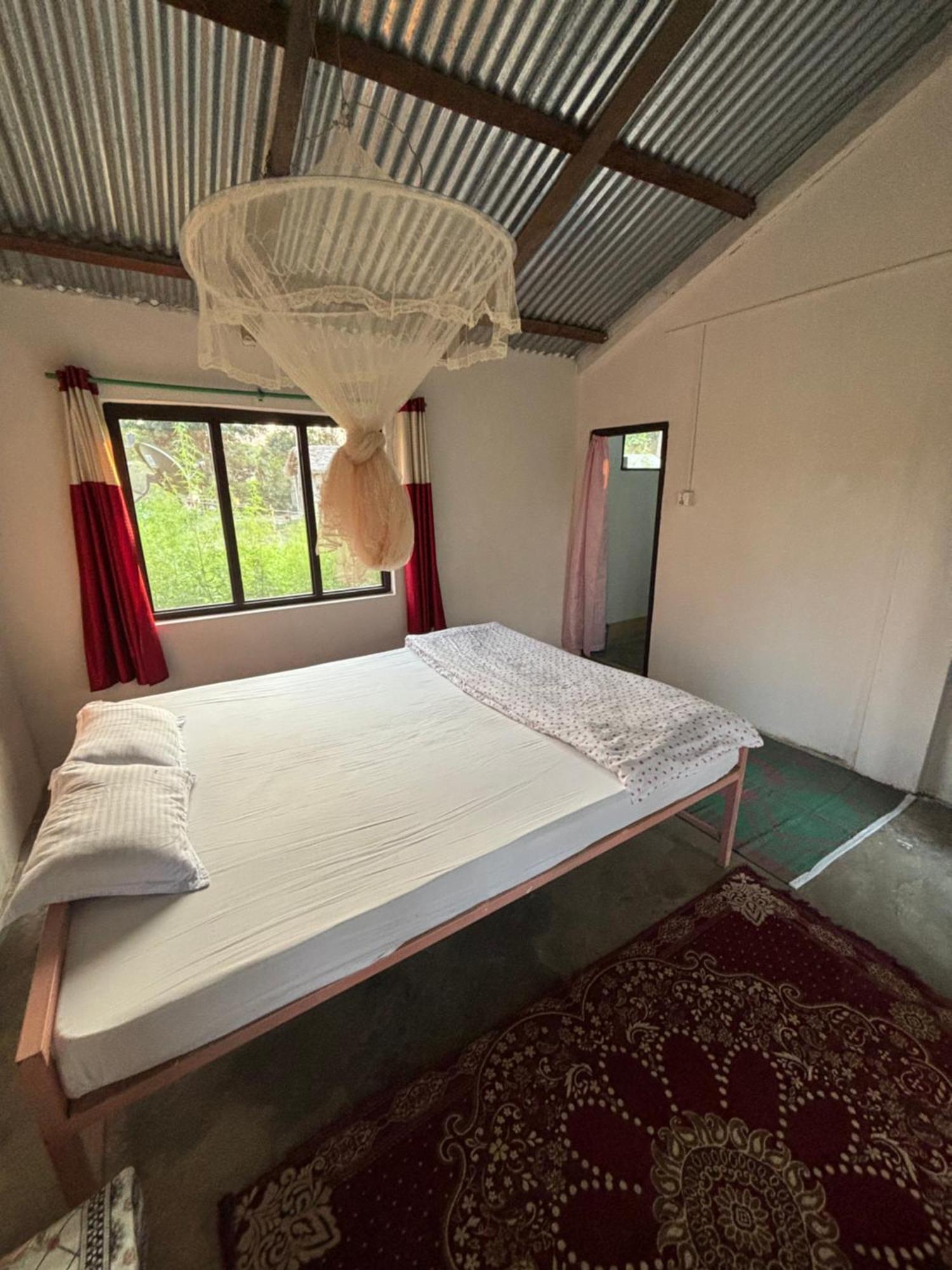 Nanu'S Bardiya Homestay Luaran gambar